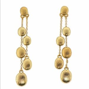 Dangle brash gold earring